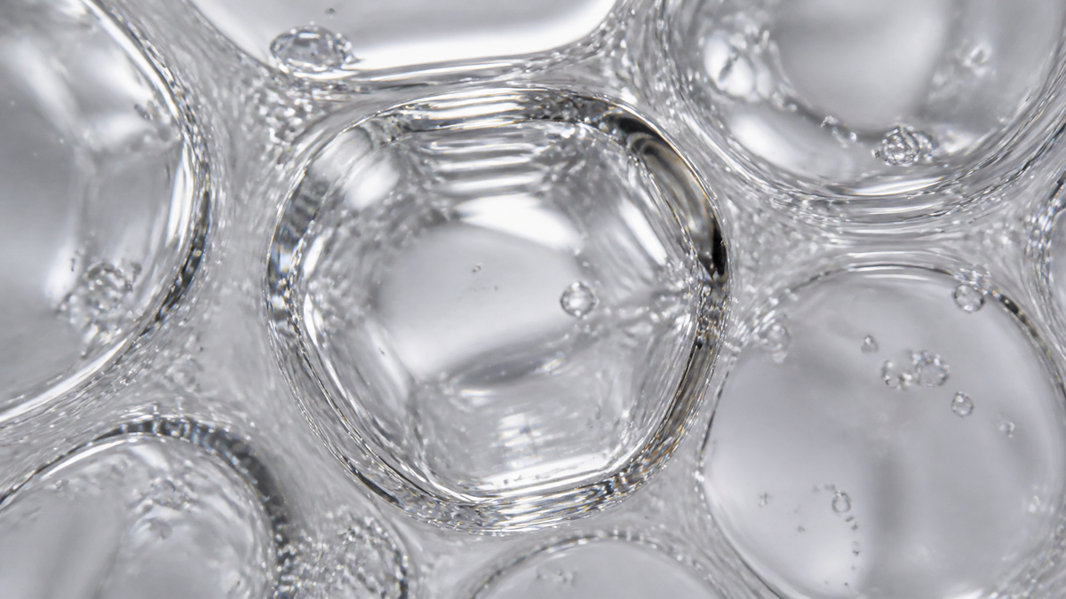 What Is Niacinamide? Benefits for Skin and the REFORM Skincare Products That Contain It